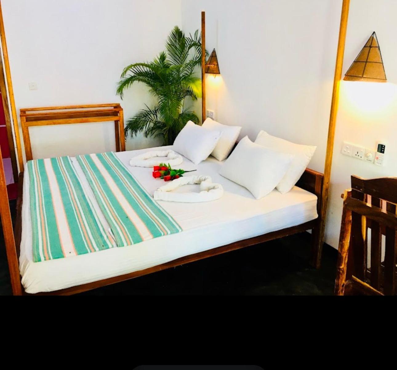 Beach Wave Hotel アルガムベイ エクステリア 写真
